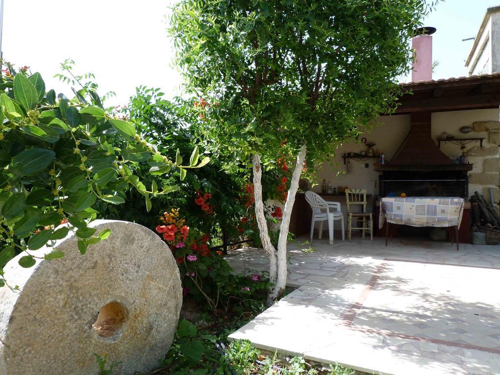 The Garden Villas Maleme Esterno foto
